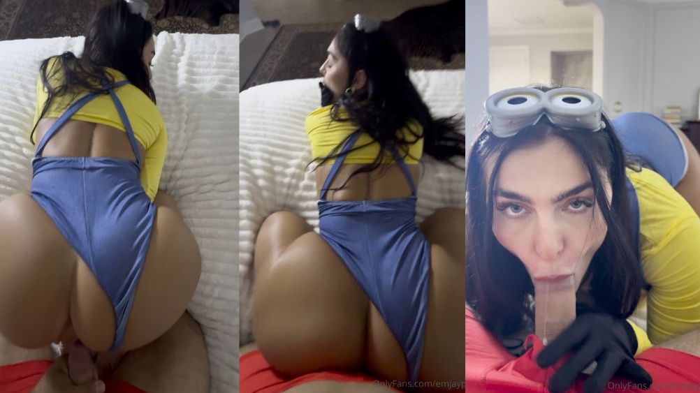 Emily Rinaudo Minion Cosplay Doggy Sextape